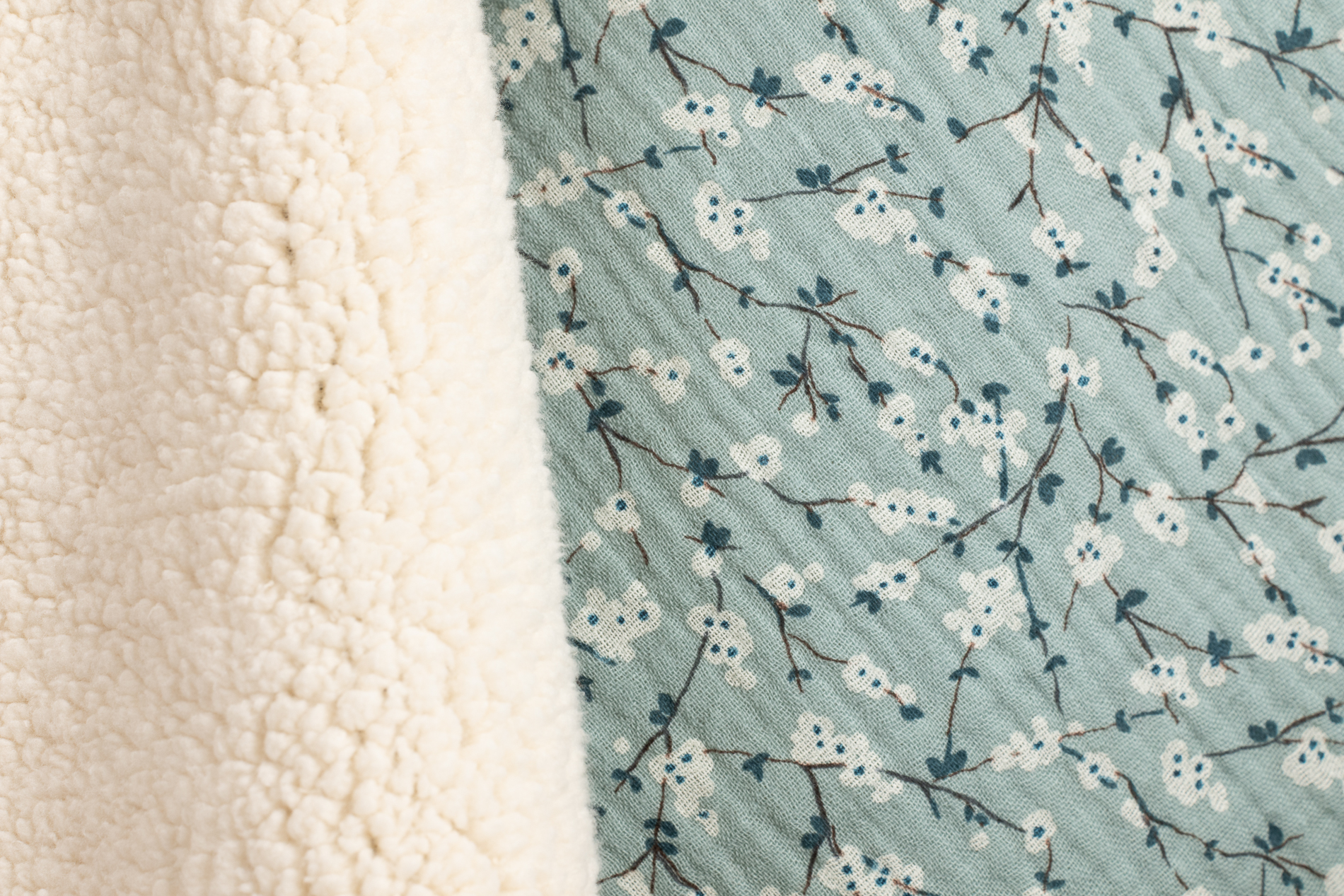 Détail tissu couverture réversible