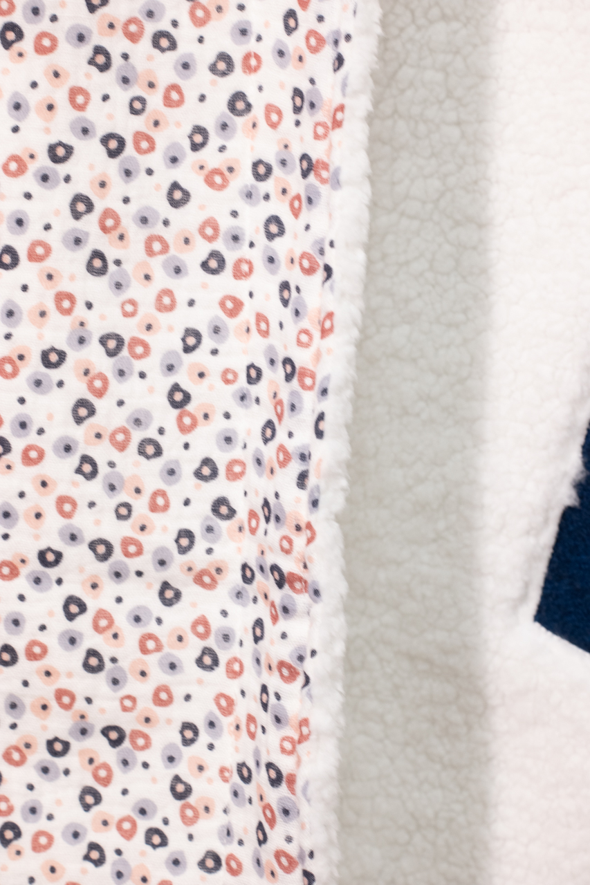 Détail couverture réversible