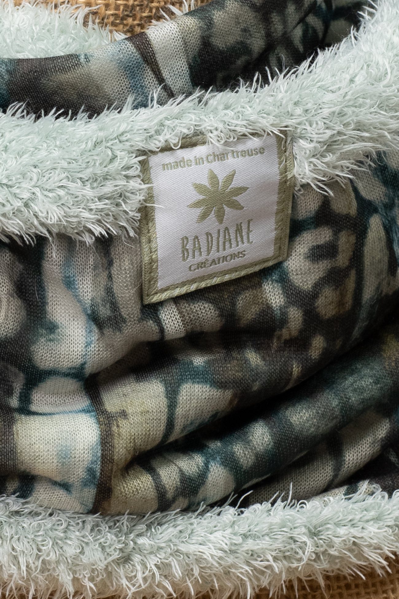 Cache-cou réversible Cache-cou réversible