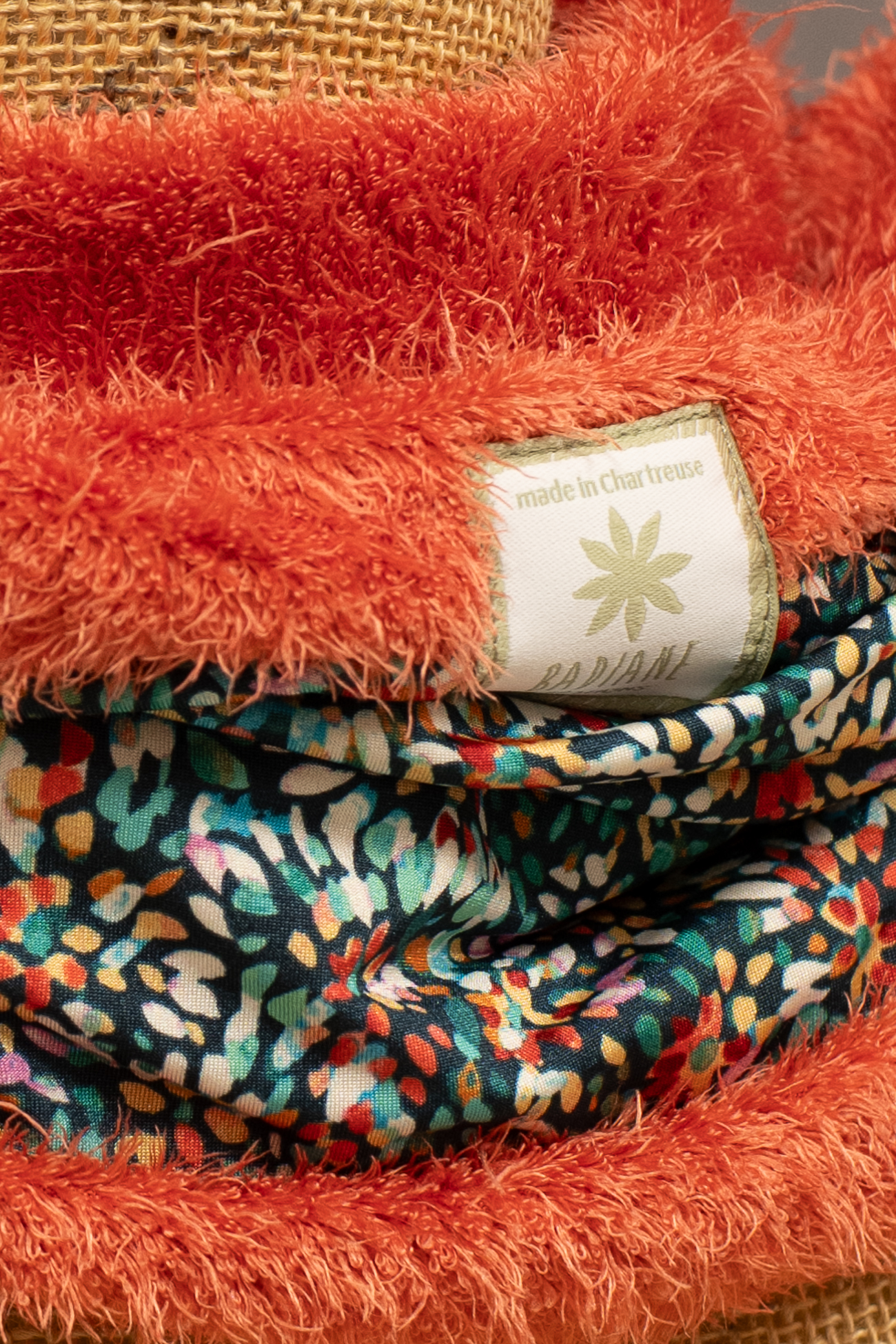 Cache-cou réversible Cache-cou réversible