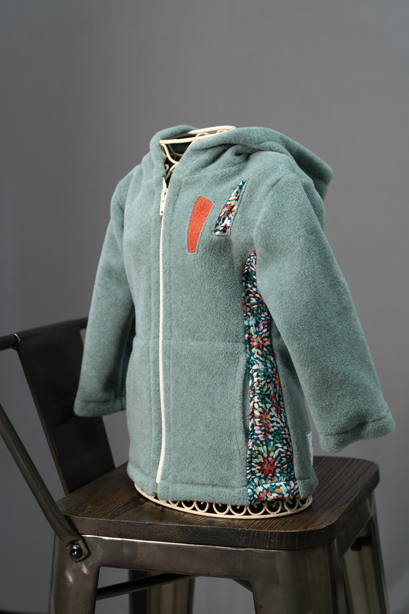 Veste polaire capucine