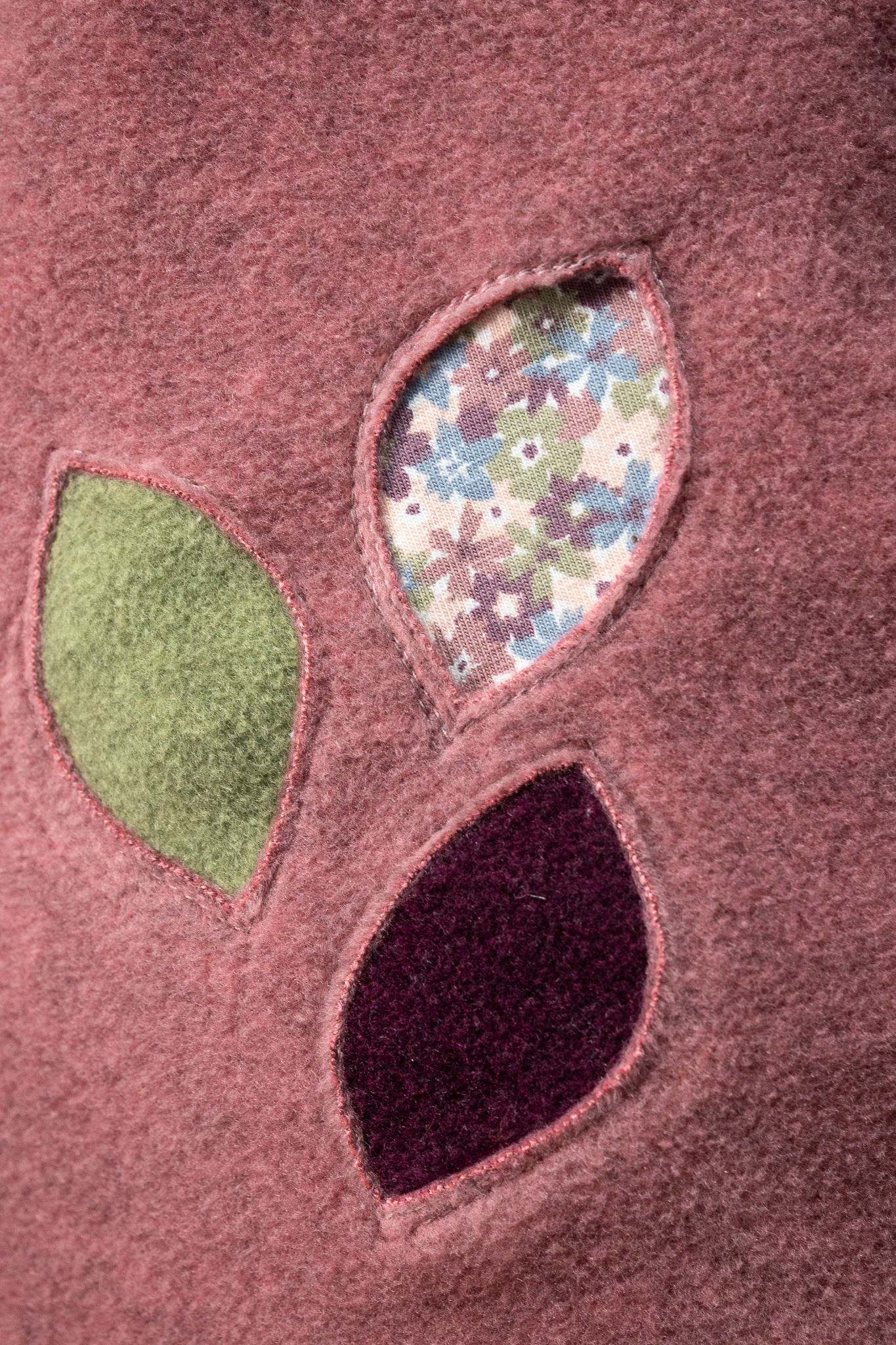 Détail veste polaire enfant Détail veste polaire enfant