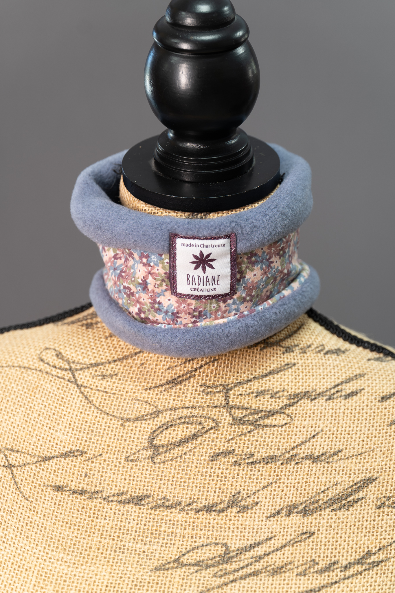 Cache-cou réversible Cache-cou réversible